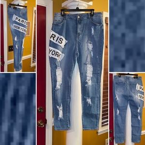 Distressed Graphic Jeans